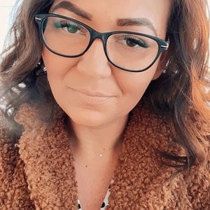 Meet your Posher, Judith